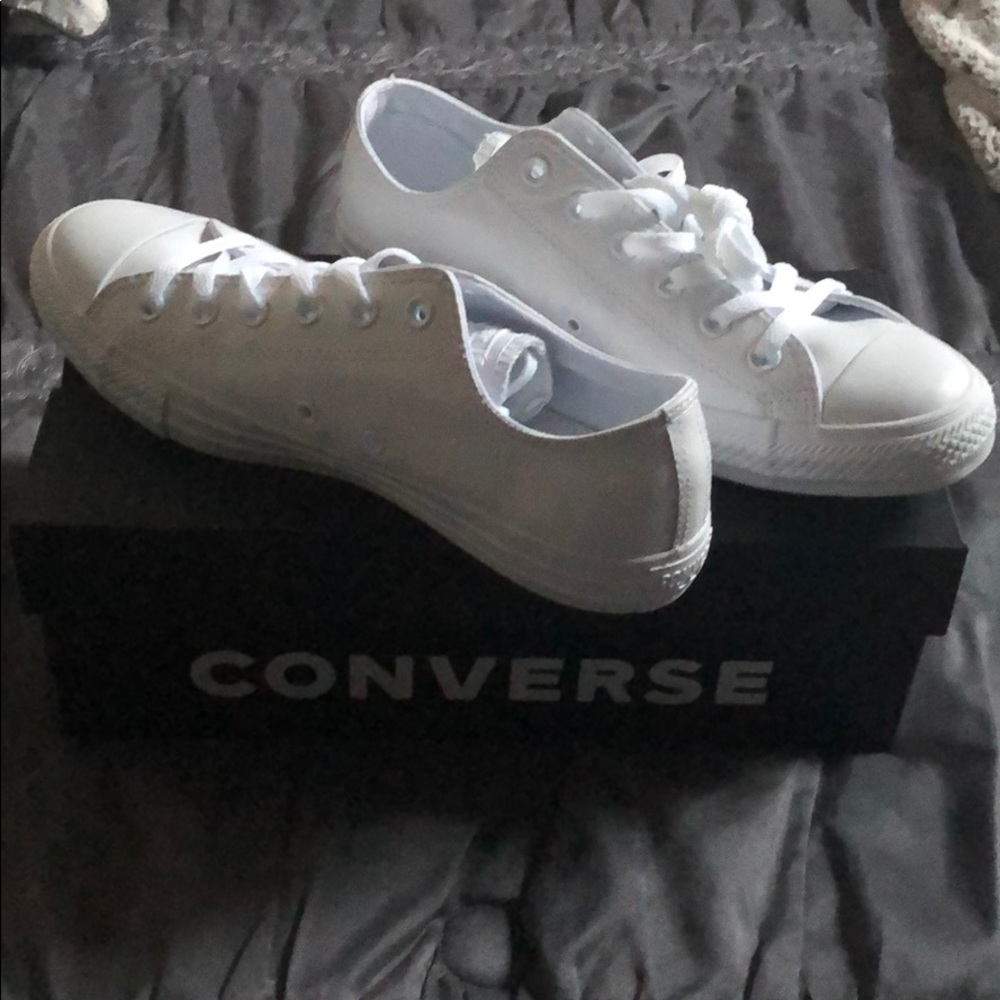 Converse Chuck Taylor All Star Leather Sneaker